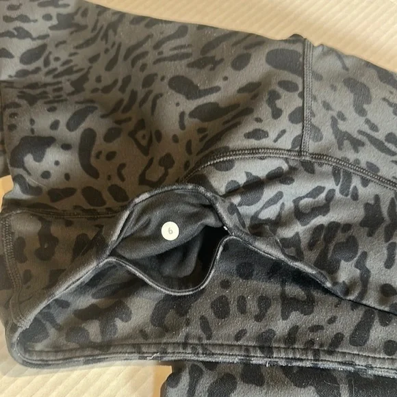 Lululemon Gray and black Leopard Print Leggings shorter to knee inside pocket - Picture 8 of 8